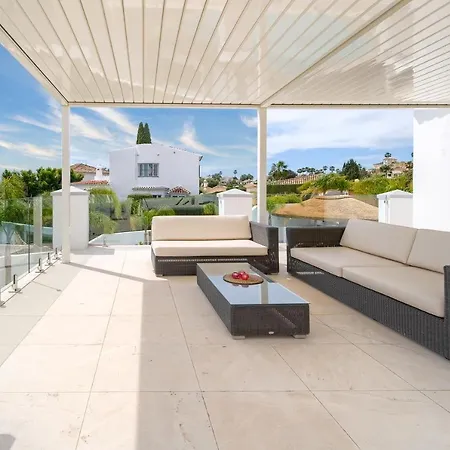 Uno * Sitio de Calahonda