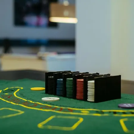 Uno *